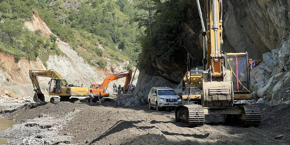 क्षतिग्रस्त बीपी राजमार्गमा स्थायी पुनःनिर्माण सुरु