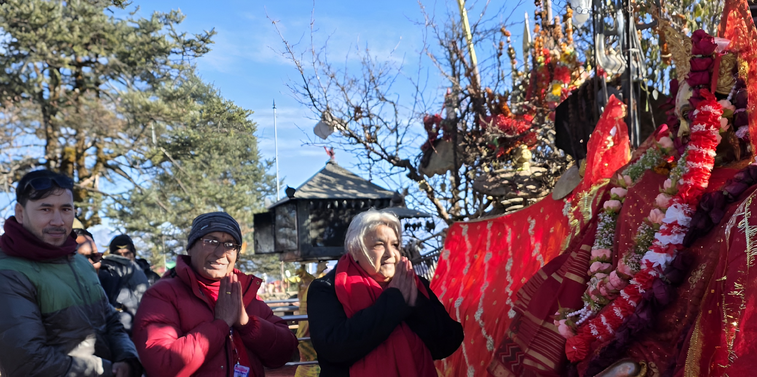 प्रधानमन्त्री कार्कीले गरिन् पाथीभराको दर्शन