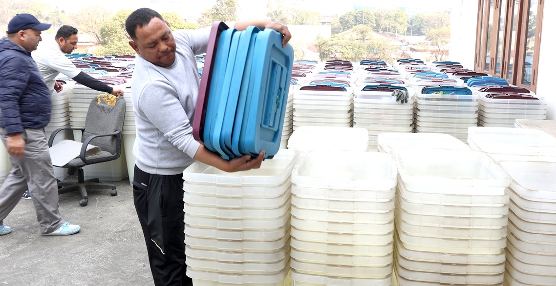 निर्वाचन सामग्री र मतपत्र ७५ जिल्लामा पुर्‍याइयो