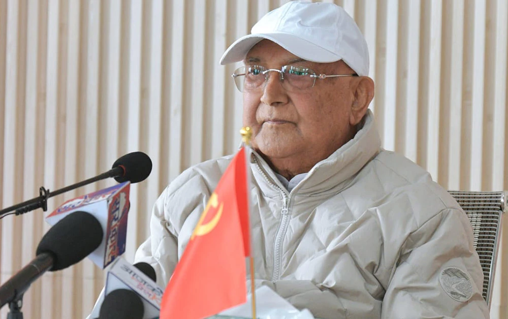 एमाले अध्यक्ष ओली अस्पताल भर्ना
