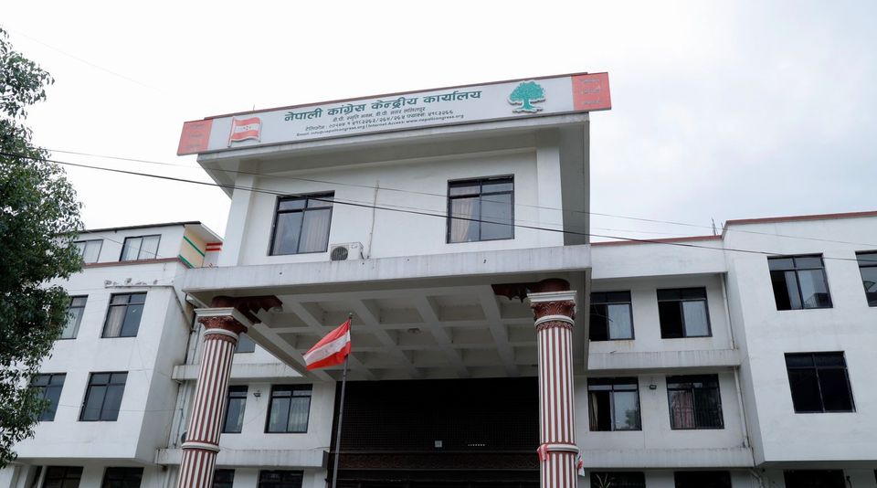 नेपाली कांग्रेस आधिकारिकता विवाद: सर्वोच्च अदालतद्वारा मुद्दा पुनरवलोकनको अनुमति