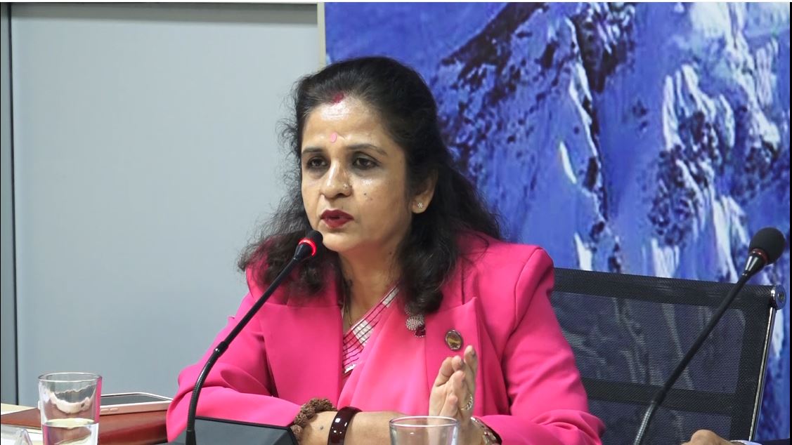 ग्यास आपूर्ति सहज बनाउन असफल भएपछि आपूर्तिमन्त्री  यादवद्वारा राजीनामा