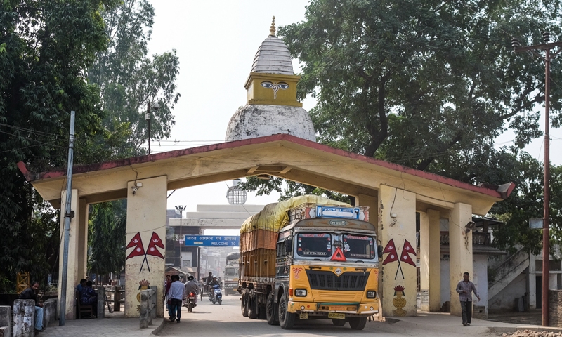 भारतको उत्‍तर प्रदेशमा हुने स्‍थानीय निर्वाचनलाई लक्षित गरि: भारत सीमा नाका मंगलबारदेखि बन्द