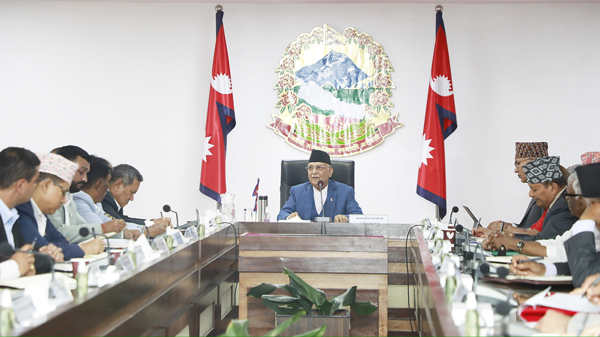 सचिवहरुलाई प्रधानमन्त्री ओलीको २६ बुँदे निर्देशन