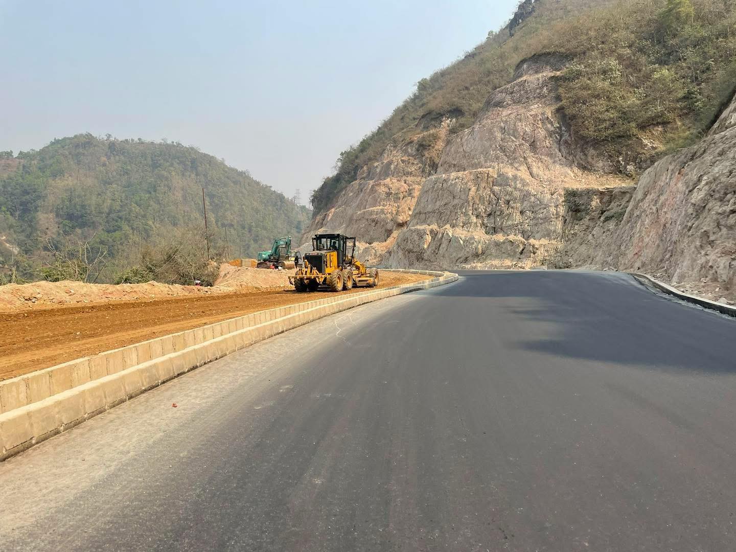 पोखरा–मुग्लिन सडक : पश्चिम खण्डको भौतिक प्रगति ५५ प्रतिशत