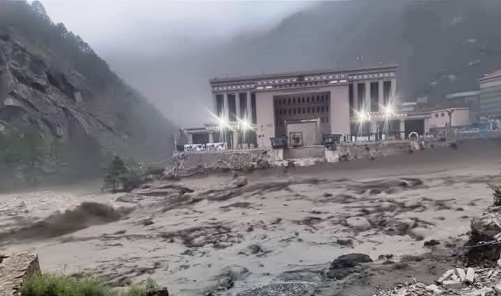 भारी वर्षा हुने सूचना चिनिया तर्फले दिएपछि रसुवामा उच्च सतर्कता
