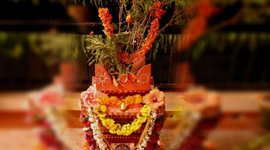 आज हरि बोधिनी एकादशी : घरमा रोपिएको तुलसीलाई दामोदरसँग विवाह गरिँदै