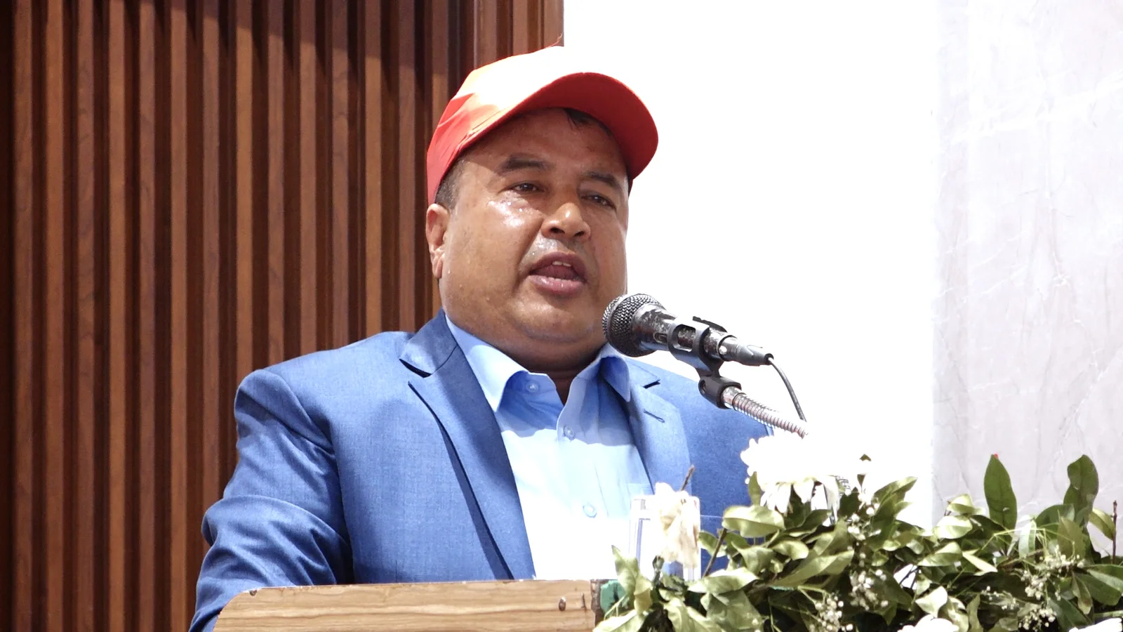 बिराटनगरमा महेश बस्नेतमाथि आक्रमणको प्रयास