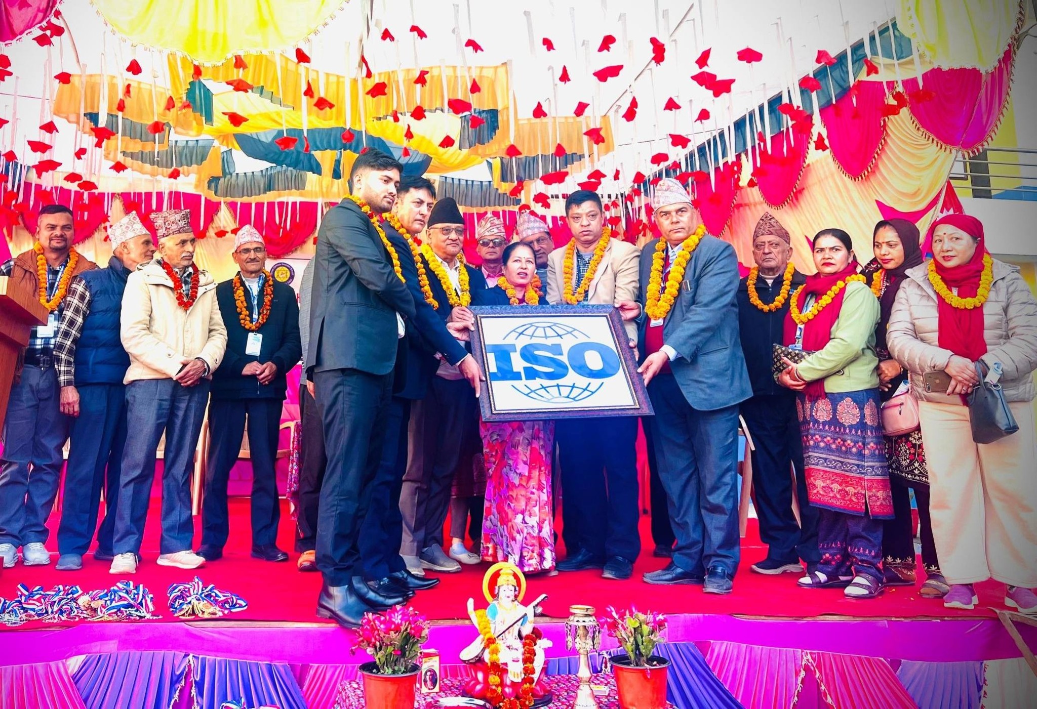 दमकडा माध्यमिक विद्यालयल अन्तर्राष्ट्रिय गुणस्तर चिन्ह (ISO Logo) प्राप्त गर्न सफल