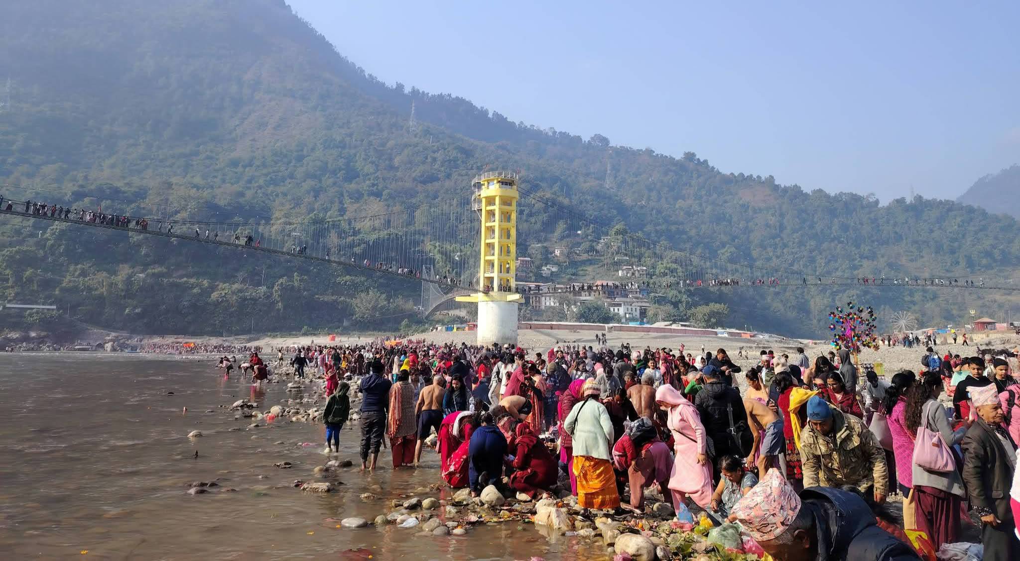 माघे सङ्क्रान्तीमा रुरुक्षेत्र धाममा भक्तजनहरूको भिडभाड (तस्विरसहित)