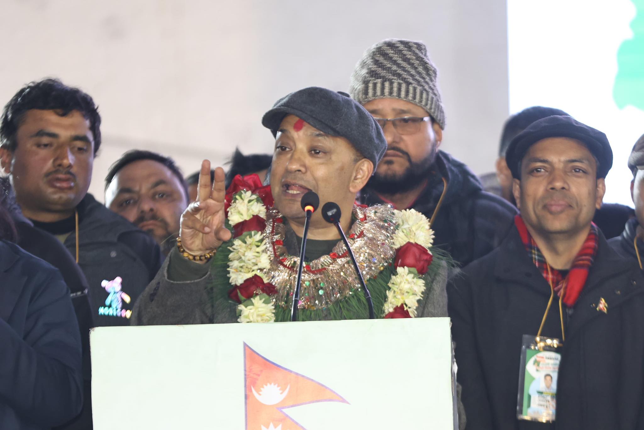 गगन थापा पक्षलाई मान्यता दिने निर्वाचन आयोगको निर्णय