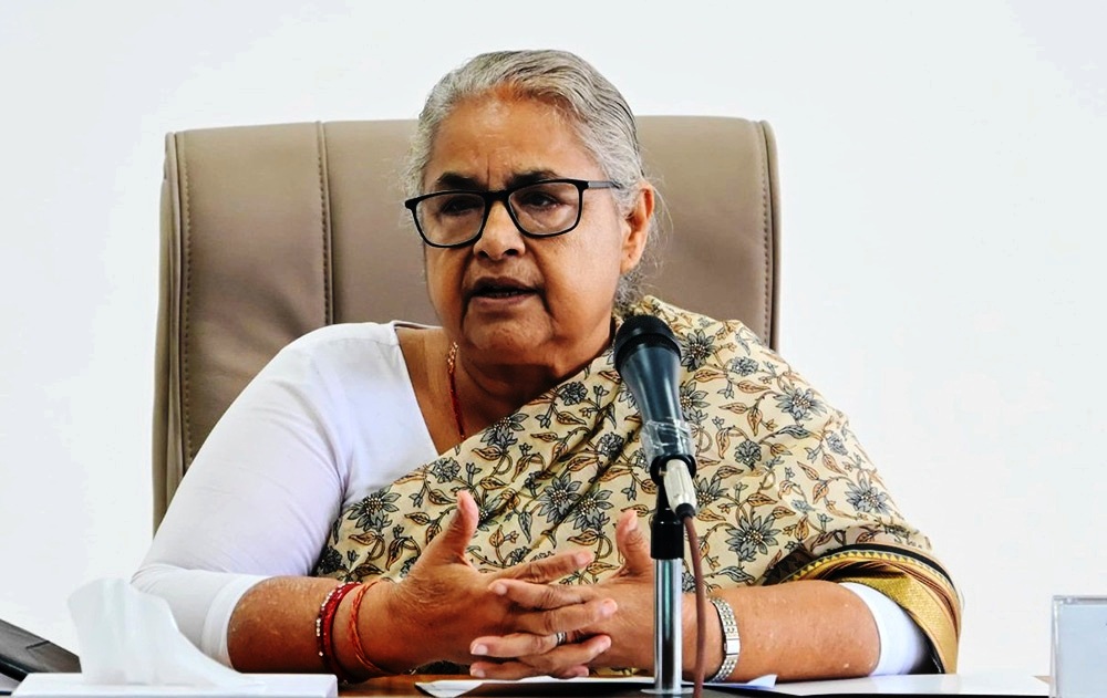 राष्ट्रियसभामा मुस्लिम आयोगको प्रतिवेदन प्रस्तुत गर्दै प्रधानमन्त्री