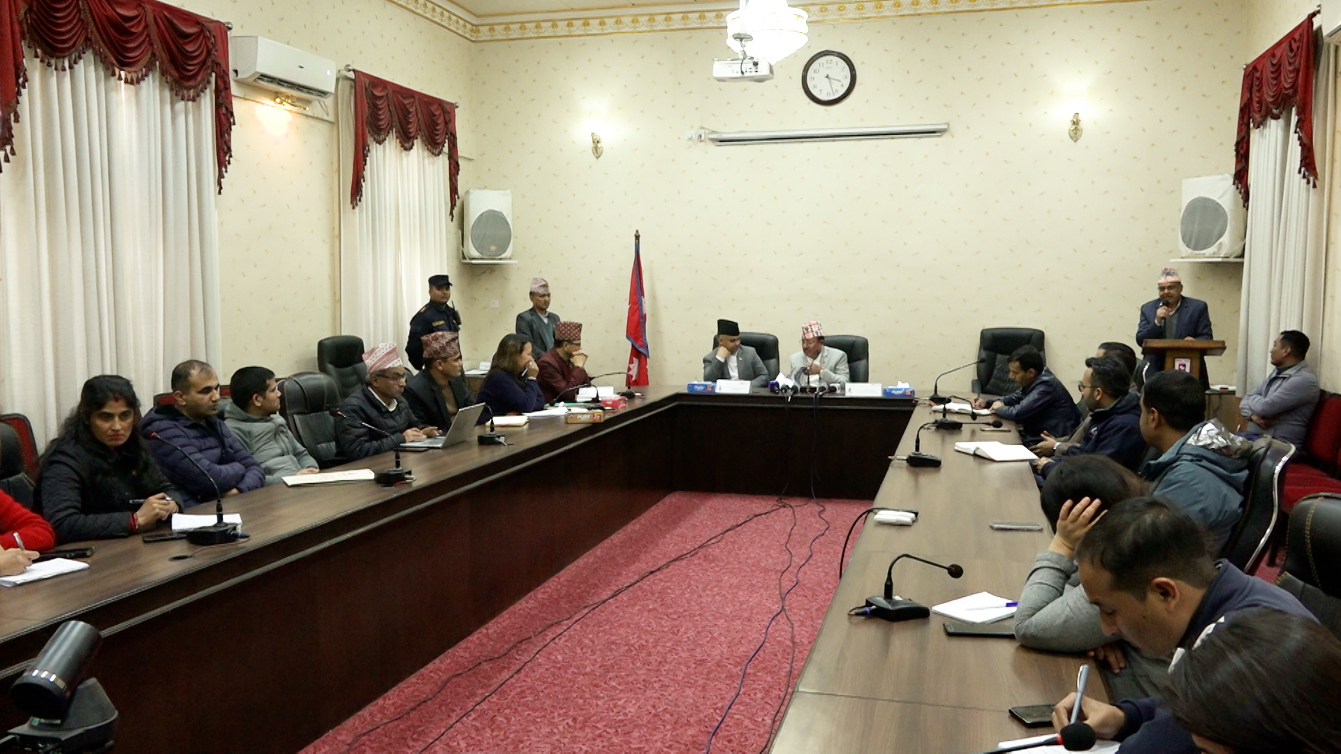 फागुन १८ गतेसम्म मात्र निर्वाचन प्रचारप्रसार गर्न आयोगको निर्देशन