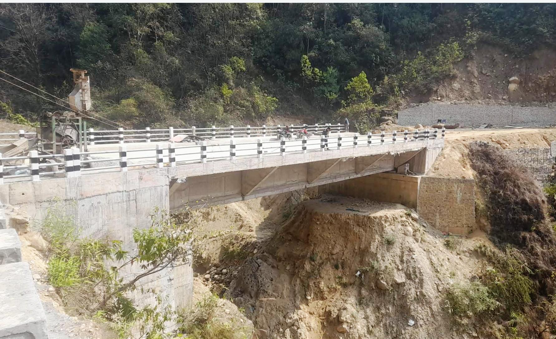 कालीगण्डकी लोकमार्गः लमाएखोलामा दुईवर्षमा सम्पन्न हुनुपर्ने पुल आठ वर्षपछि सम्पन्न