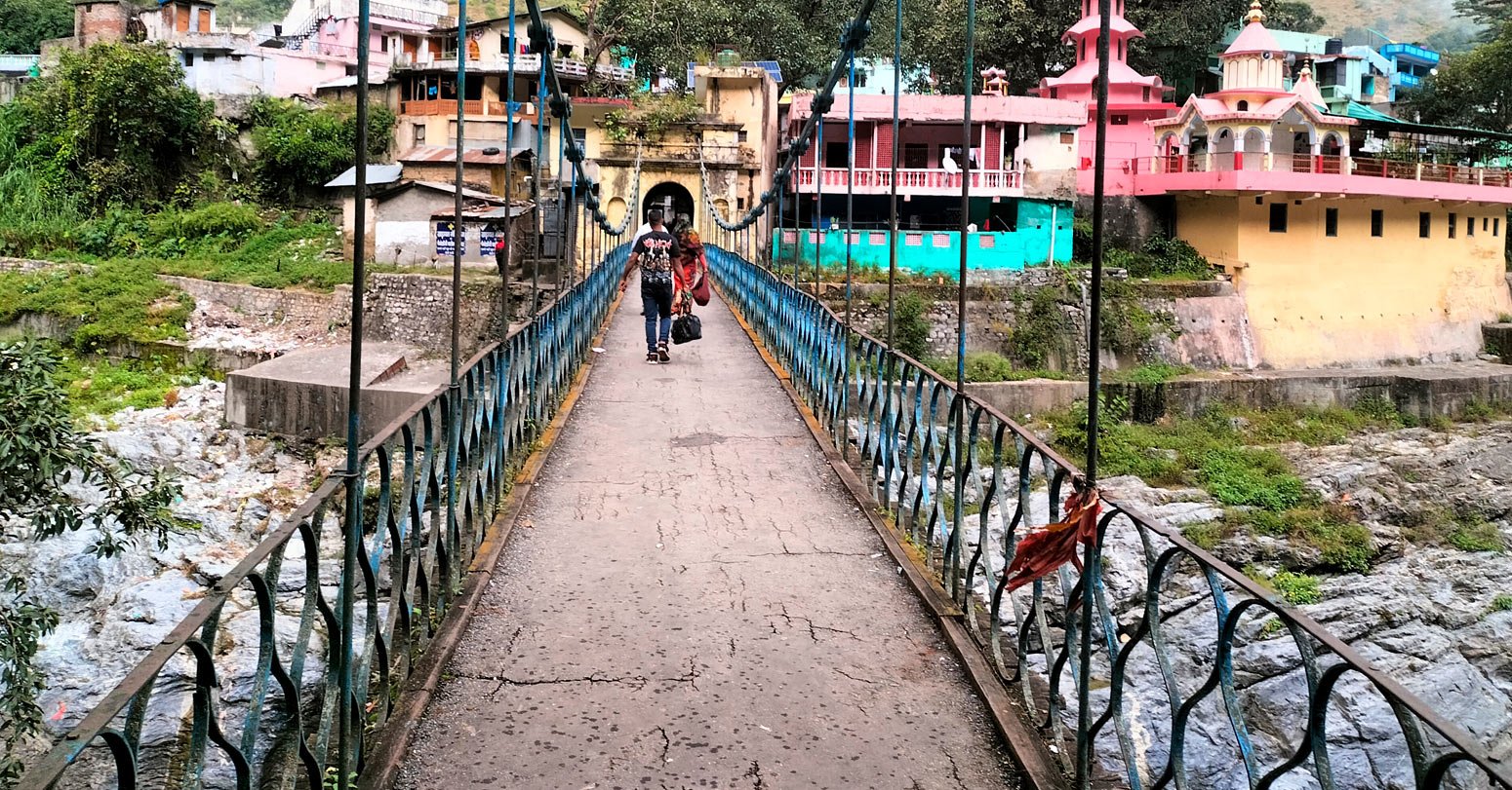 बैतडीको झुलाघाट सीमानाका ३ दिन बन्द हुने