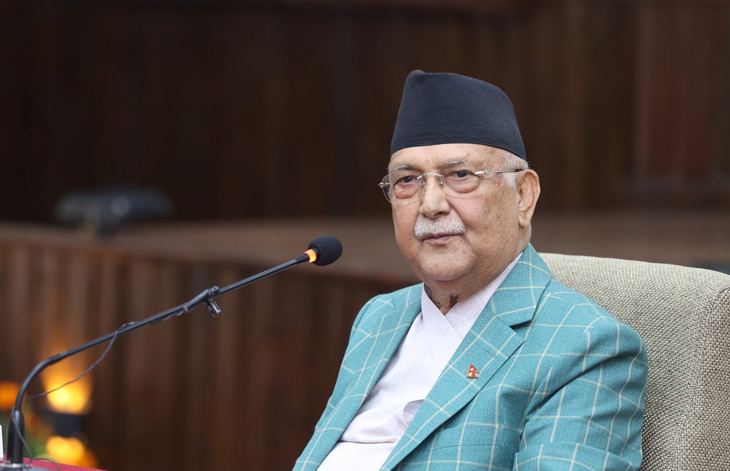 राष्ट्रियताका सवालमा गम्भीर भएर सोच्न मतदातालाई अध्यक्ष ओलीको आग्रह