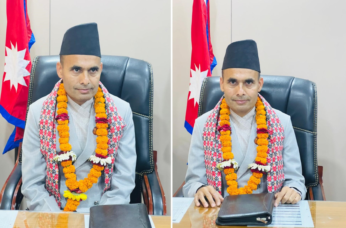 नवनियुक्‍त सञ्चार मन्त्री विक्रम तिमिल्सिनाले गरे पदबहाली