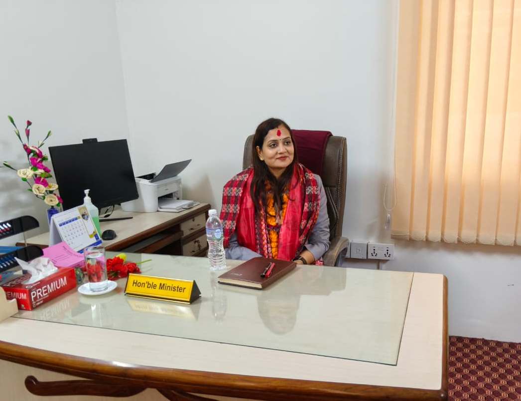 स्वास्थ्यका जनशक्तिलाई स्वदेशमै बस्ने वातावरण बनाउनुपर्छ : स्वास्थ्यमन्त्री मेहता