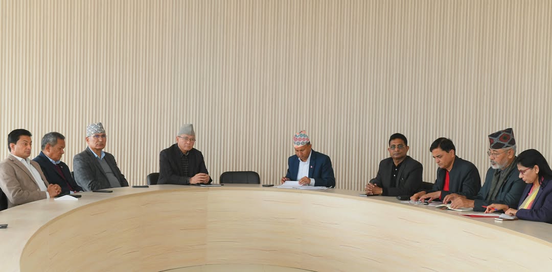 पार्टी अध्यक्ष केपी शर्मा ओलीको पक्राउको विरोधमा एमालेद्वारा चरणबद्ध देशव्यापी आन्दोलनको घोषणा