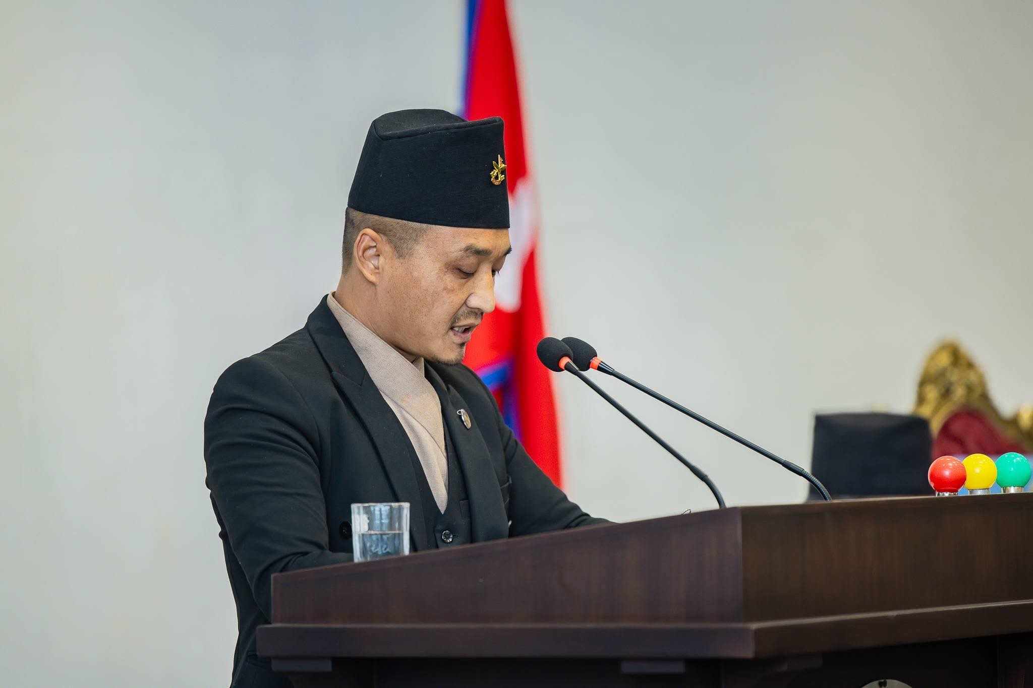 गृहमन्त्री सुदन गुरुङद्वारा राजीनामा