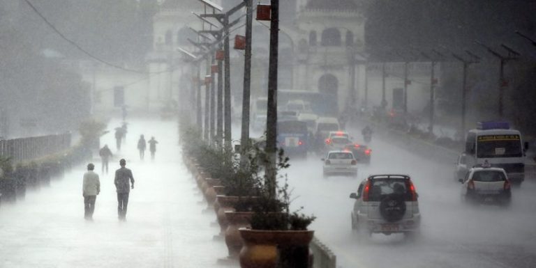 बागमती र गण्डकी प्रदेशमा वर्षा र हिमपातको सम्भावना