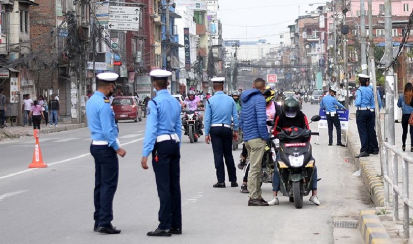 ट्राफिक कारबाहीमा २० लाख ३९ हजार राजस्व सङ्कलन