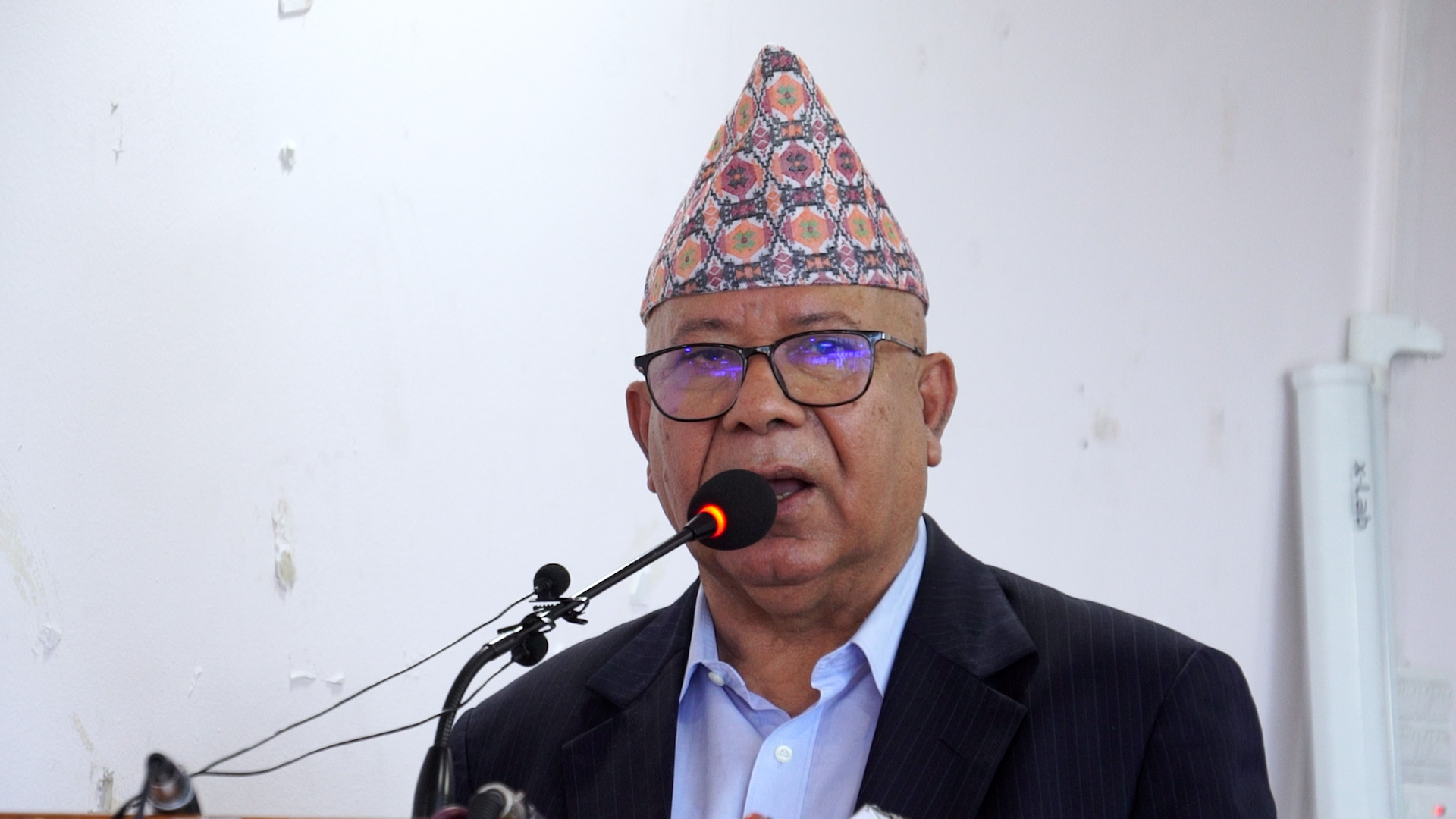 मदन–आश्रितको योगदान कम्युनिष्ट आन्दोलनको प्रेरणास्रोत हो : माधव नेपाल