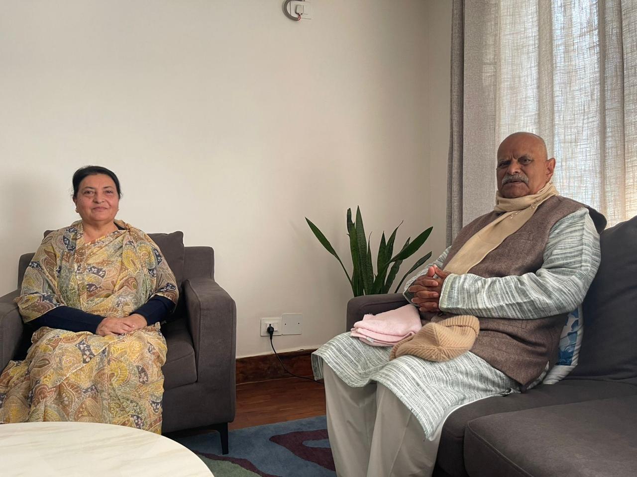 संविधान संशोधन कार्यदलद्वारा पूर्वराष्ट्रपतिद्वय डा. यादव र भण्डारीसँग सुझाव संकलन