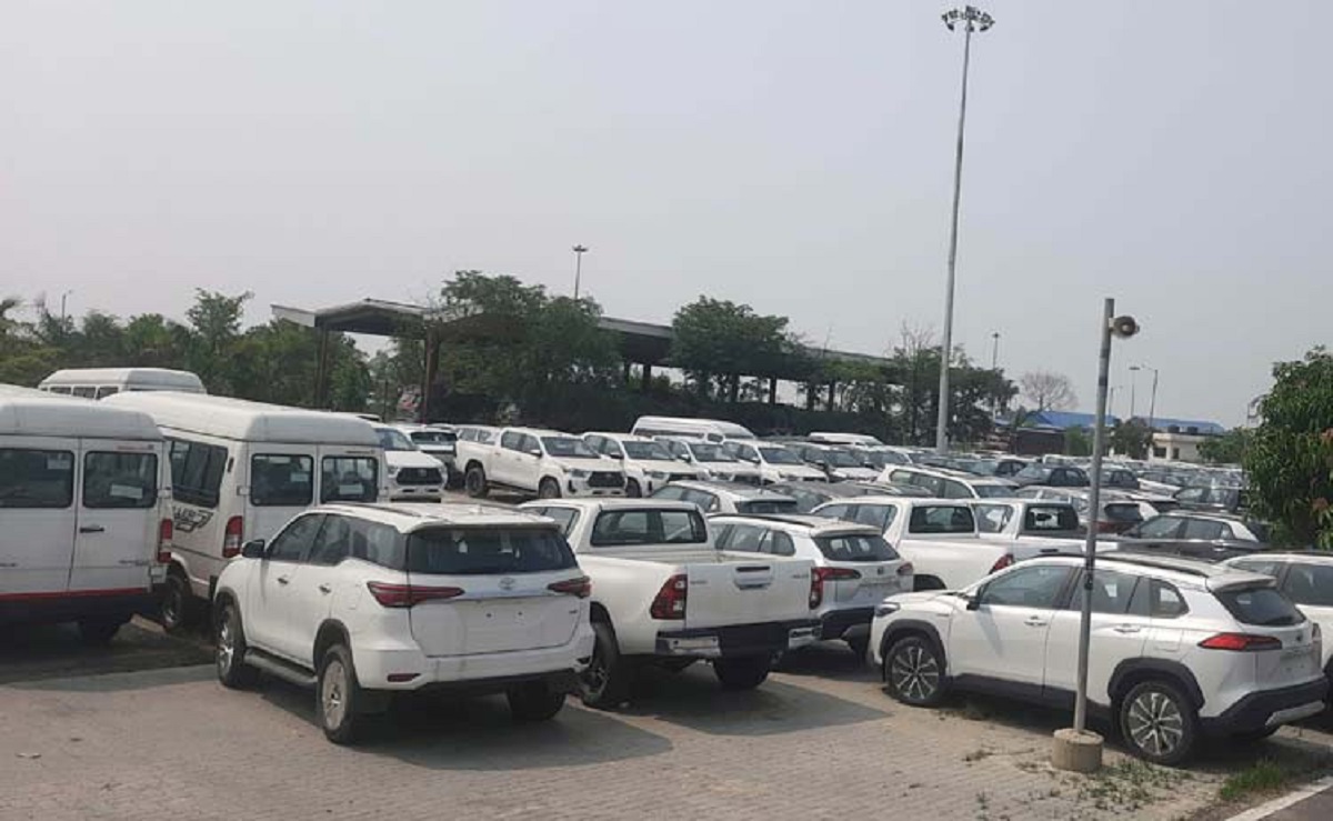पच्चीस अर्ब ५५ करोड खर्चेर १० हजार ८४५ विद्युतीय सवारी आयात
