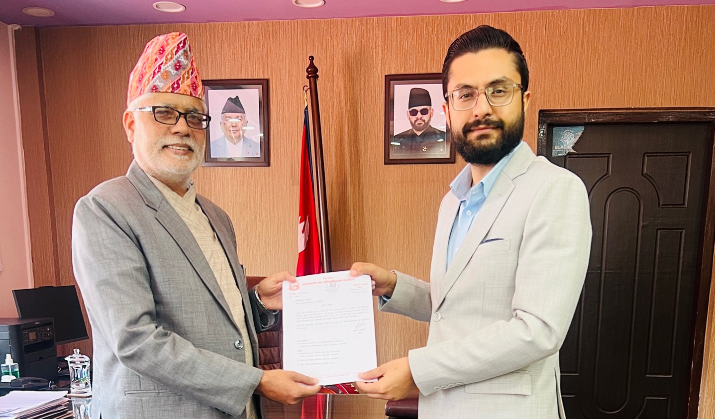 नेपाल संस्कृत विश्वविद्यालयका नवनियुक्त उपकुलपति खतिवडाको शपथ