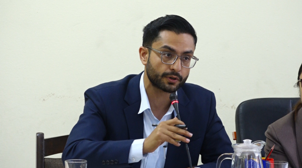 शिक्षामन्त्रीद्वारा सामुदायिक विद्यालयका प्रधानाध्यापकहरुसँग अन्तरक्रिया