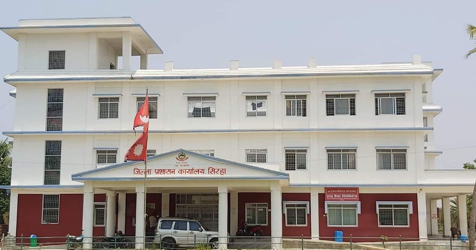सिरहाको गोलबजारमा कर्फ्यू हटाइयो