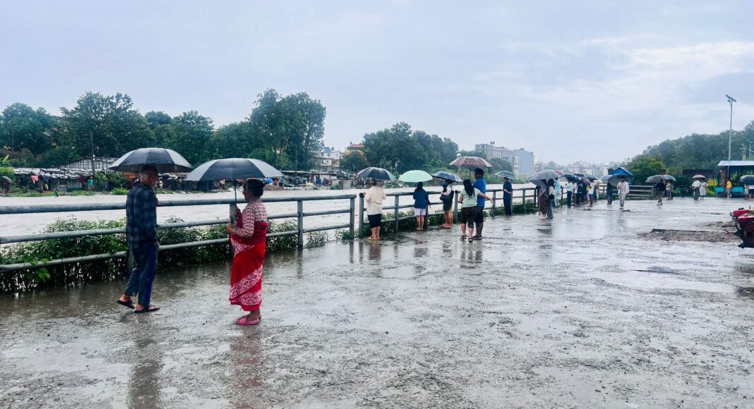 गण्डकी, लुम्बिनी र सुदूरपश्चिम प्रदेशका केही स्थानमा चट्याङ्गसहित मध्यम वर्षाको सम्भावना