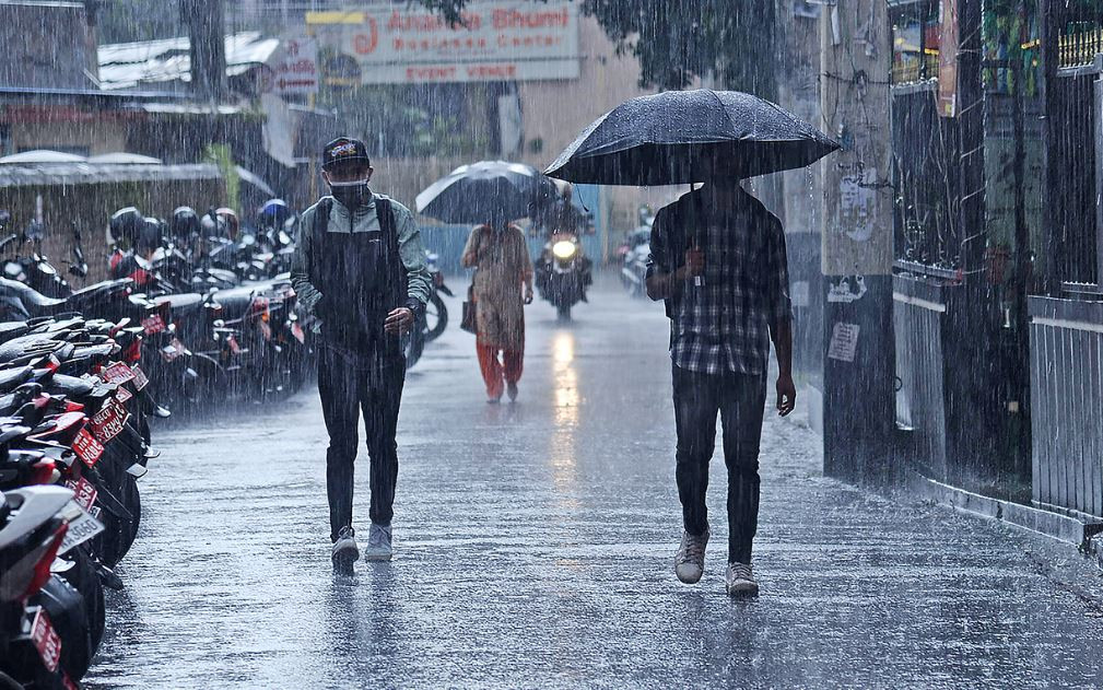 देशभर मनसुनी वायुको प्रभाव कायमै, आज यी ६ प्रदेशमा भारी वर्षाको सम्भावना