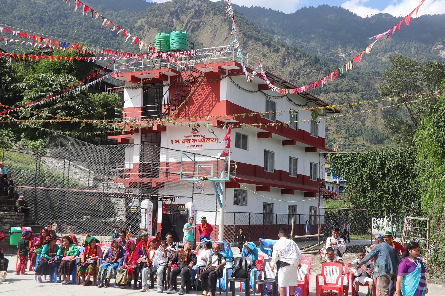 बेगमा वडा र स्वास्थ्यचौकीको भवन निर्माण