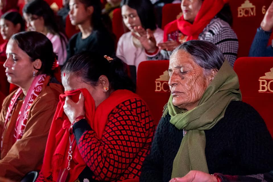 त्यस्तो सेमिनार, जहाँ नरुने र भावुक नहुने कोही थिएनन् ।